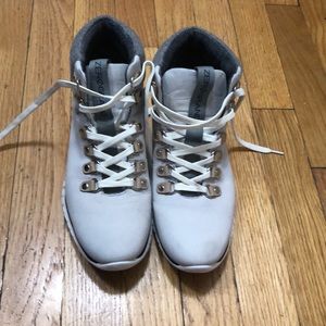 Cole Haan 6 1/2 ZeroGrand waterproof winter boots